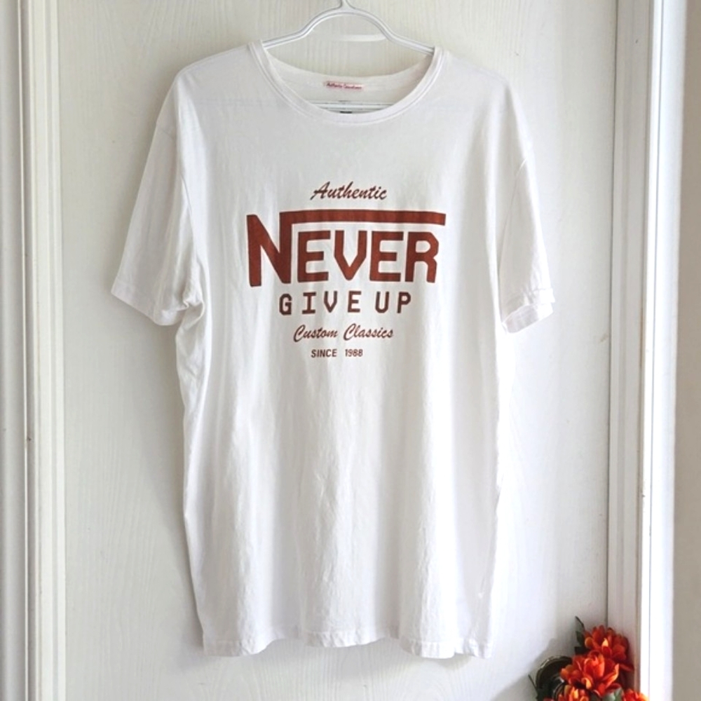 Authentic Casual Wear|  Graphic-Inspired  White T-Shirt